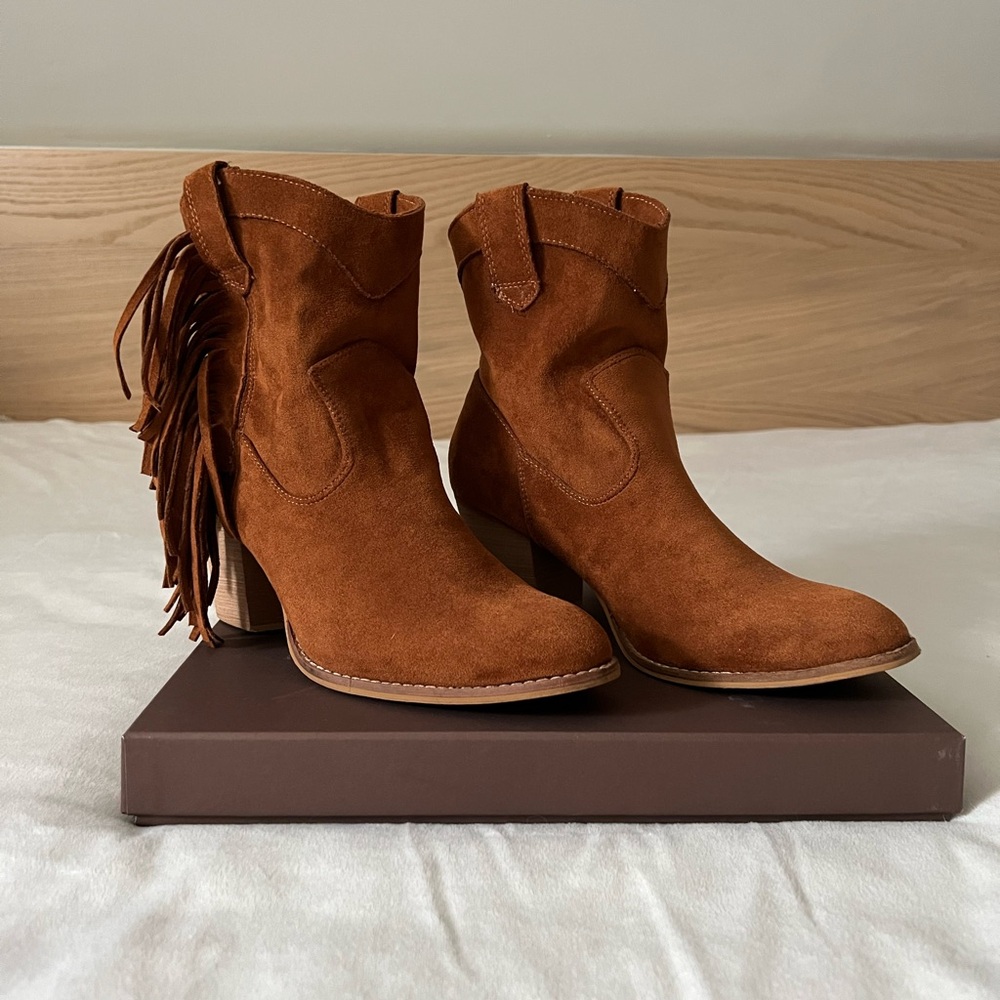 Western Faux Suede Ankle Boots with Fringe